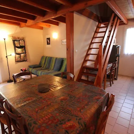 Maison Saint-pierre-d'oleron, 4 Pieces, 4 Personnes - Fr-1-246a-115 Hotel *