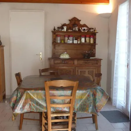 Maison Saint-pierre-d'oleron, 4 Pieces, 4 Personnes - Fr-1-246a-115 Hotel *